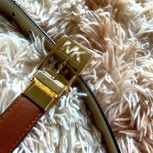 NWOT Reversible Michael Kors Belt